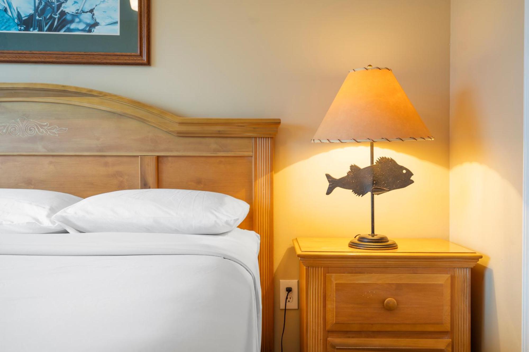 Rock Lane Resort & Marina Indian Point Room photo