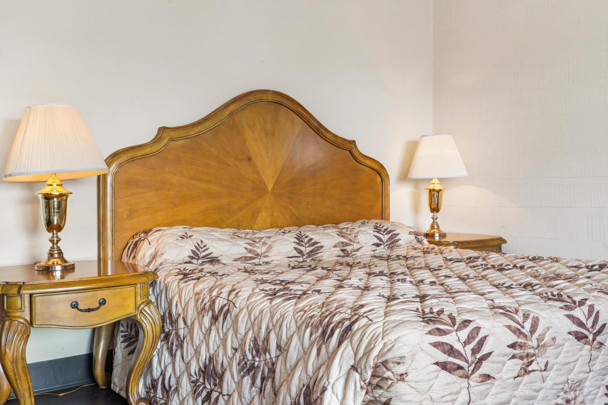Rock Lane Resort & Marina Indian Point Room photo