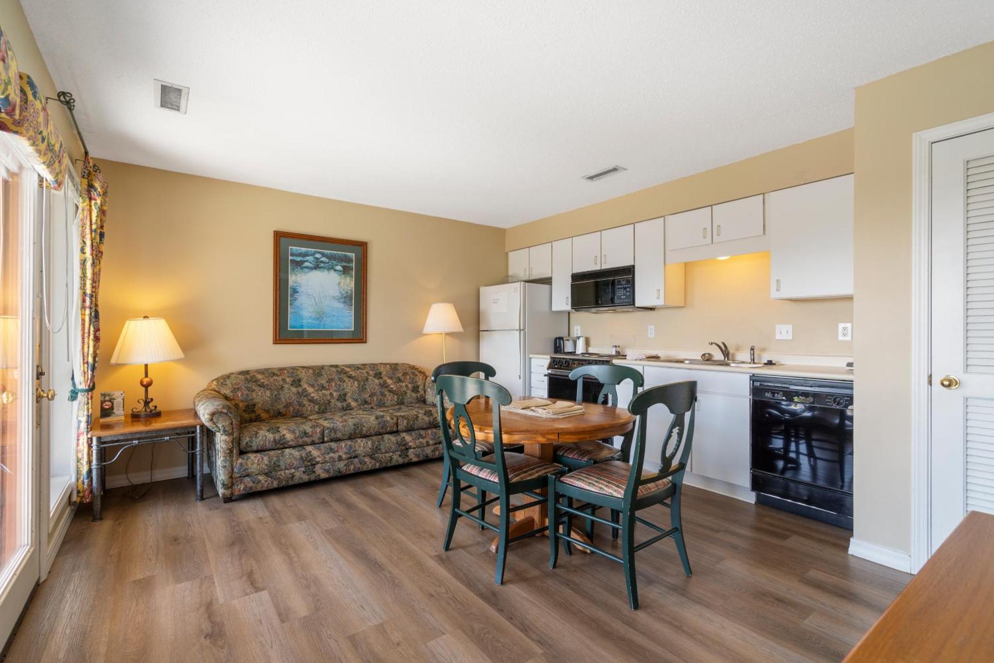 Rock Lane Resort & Marina Indian Point Room photo