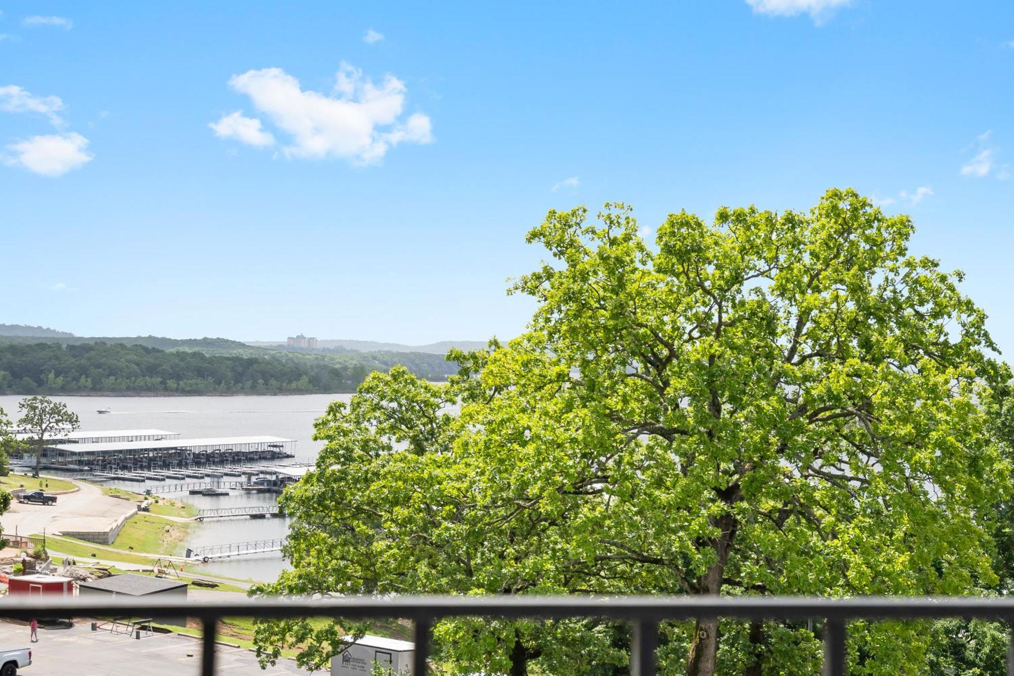 Rock Lane Resort & Marina Indian Point Exterior photo